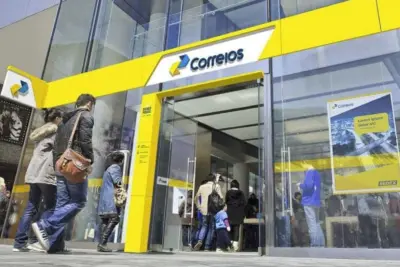 Correios inicia megaoperação para a entrega de livros didáticos