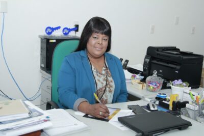 Secretária de Saúde de Jaguariúna participa de fórum internacional
