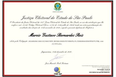 “Um diploma que me enche de orgulho”, disse Gustavo Reis