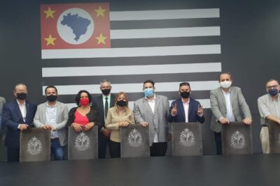Comitiva de vereadores de Mogi Guaçu conquista R$ 1 milhão para Saúde do município