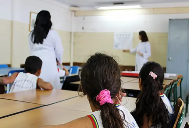 Justiça barra retorno das aulas presenciais no Estado de SP