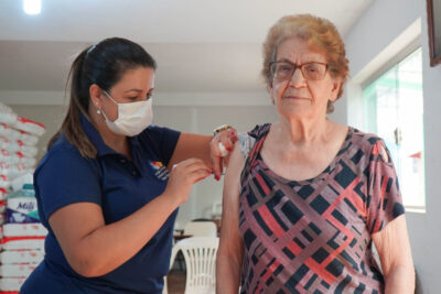 Mogi Guaçu inicia imunização de idosos com mais de 85 anos na próxima segunda