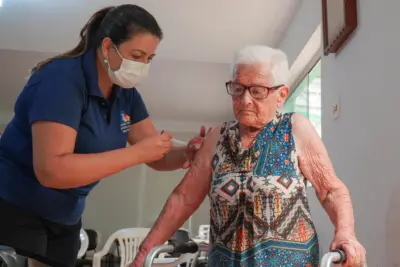 Mogi Guaçu vacina saúde no sábado e avança para idosos com mais 90 a partir de segunda