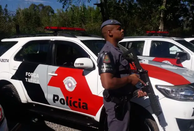 Homem é baleado após ser assaltado no Santa Terezinha