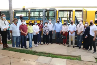 Mogi Mirim recebe novo ônibus escolar