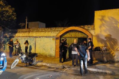 Polícia Municipal de Artur Nogueira encerra festa clandestina e fiscaliza 30 estabelecimentos; um deles foi lacrado