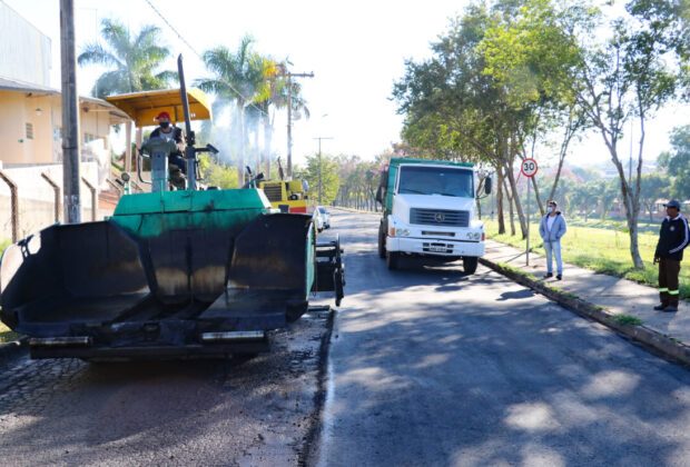 Prefeitura inicia investimento de mais de R$ 1 milhão em obras de recapeamento asfáltico
