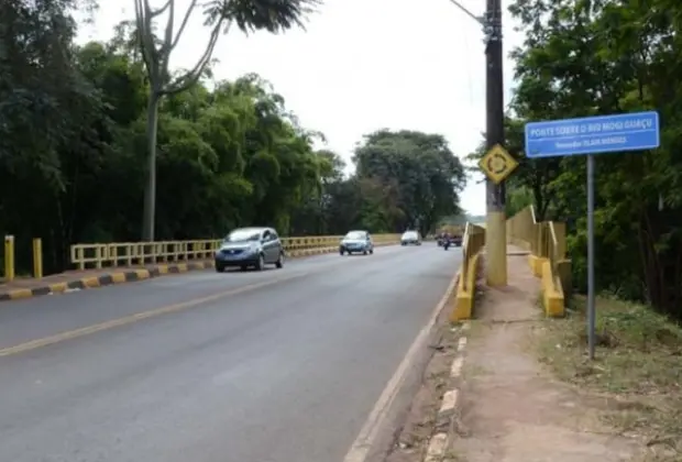 SOM interdita Av. Brasil  das 7h às 16hs desta terça-feira, 29