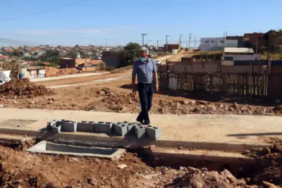 Obras de infraestrutura no Parque das Laranjeiras são vistoriadas pelo Prefeito Paulo Silva