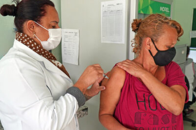 Saúde abre nesta quarta-feira agendamento de vacinação contra Covid-19 para pessoas com mais de 35 anos