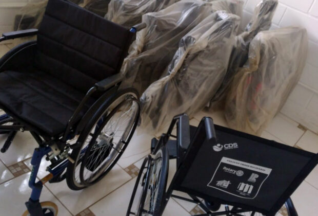 Hospital Municipal recebe a doação de nove cadeiras de rodas
