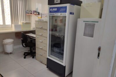 Saúde recebe da Elektro novo refrigerador de vacinas