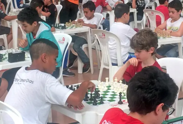 Esporte realiza neste sábado Campeonato de Xadrez Relâmpago no Boulevard Rio