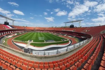 Comitê Científico autoriza volta do público aos estádios de São Paulo