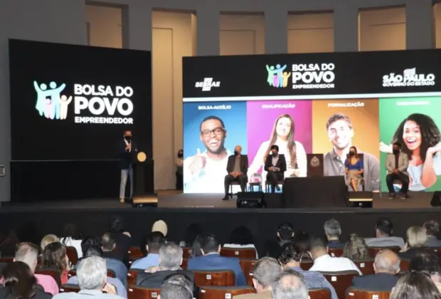 Prefeito de Holambra participa de lançamento do Programa Bolsa Empreendedor