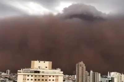 Tempestade de poeira no Sudeste foi resultado do tempo seco e rajadas de vento