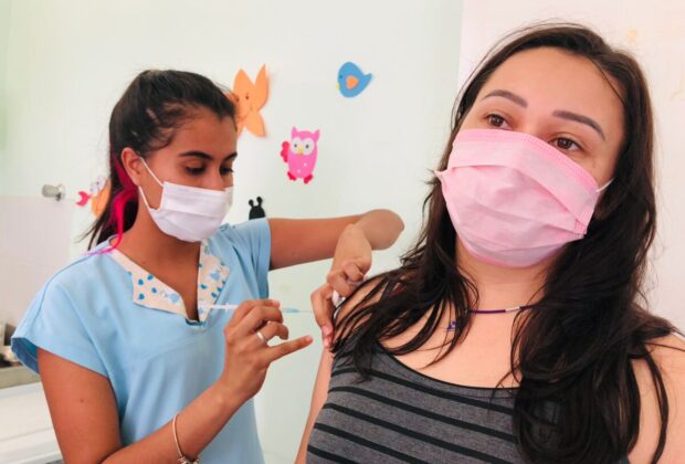 Saúde de Artur Nogueira mantém vacinação de adolescentes