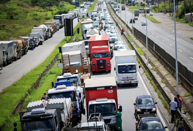 Afinal de contas, vai  ou não ter greve dos caminhoneiros no dia 1º?