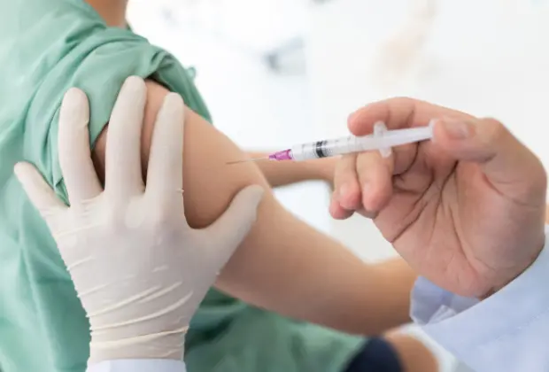 Engenheiro Coelho atinge 77% da população vacinada com a primeira dose