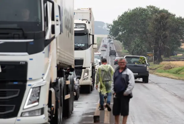 Adesão à greve de caminhoneiros é incerta