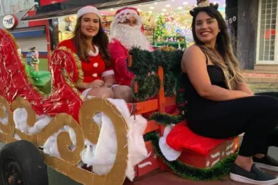 Papai Noel chega em Cosmópolis