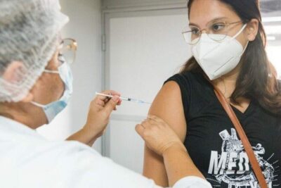 Com avanço da vacinação, Covid-19 deixa de ser a principal causa de morte em SP