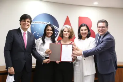 Em posse administrativa, Patricia Vanzolini assume presidência da OAB SP