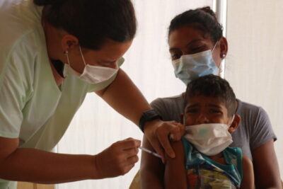 Inicia-se vacinação das crianças de 5 a 11 anos de idade em Santo Antonio de Posse