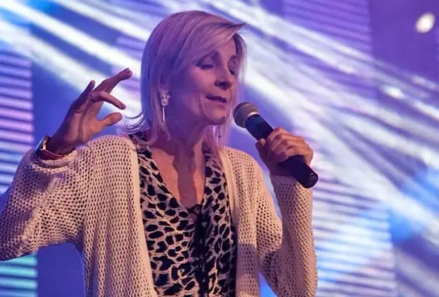 Ludmila Ferber, cantora e pastora, morre aos 56 anos