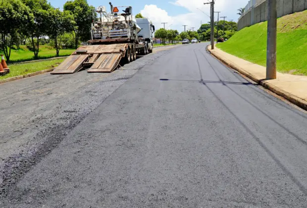 Recape é retomado na Avenida Brasil e atinge Avenida Melvin Jones