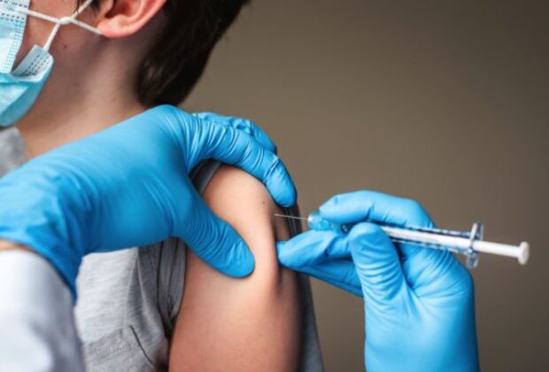 Saúde abre agendamento para imunizar crianças de 5 a 11 anos com comorbidades contra a Covid-19