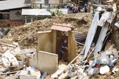 Temporal em Petrópolis deixa 106 mortos; 134 pessoas estão desaparecidas