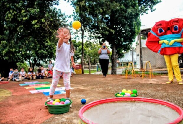 Unidades de educação infantil de Cosmópolis comemoram o dia mundial da infância