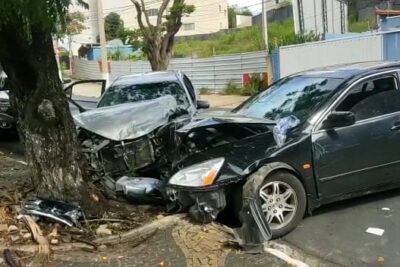 Carro desgovernado atropela pedestre na calçada em Campinas
