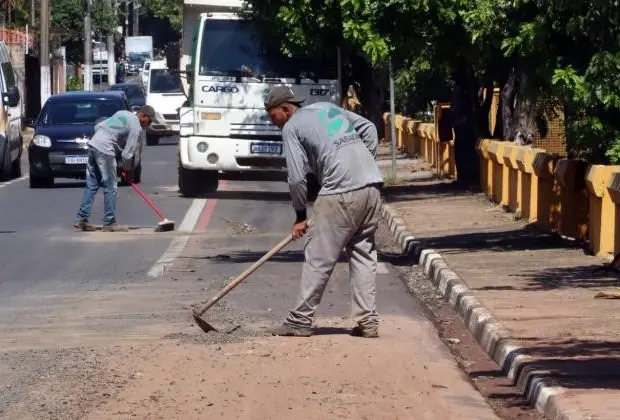 Força-tarefa promove limpeza nos arredores dos córregos de Mogi Mirim