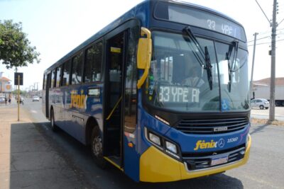 Rodrigo Falsetti anuncia passagens de ônibus a R$ 1 e R$ 2 aos finais de semana e redução da tarifa fora do pico