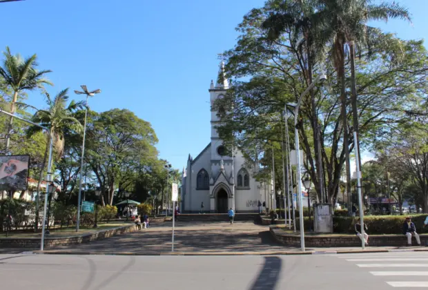 PRAÇA DONA UMBELINA BUENO