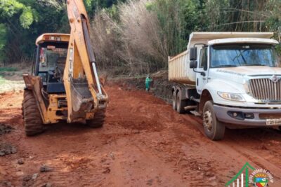 Prefeitura realiza manutenção das estradas rurais de Posse