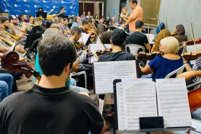 Orquestra Jovem se apresenta com Edu Falaschi e Derico Sciotti