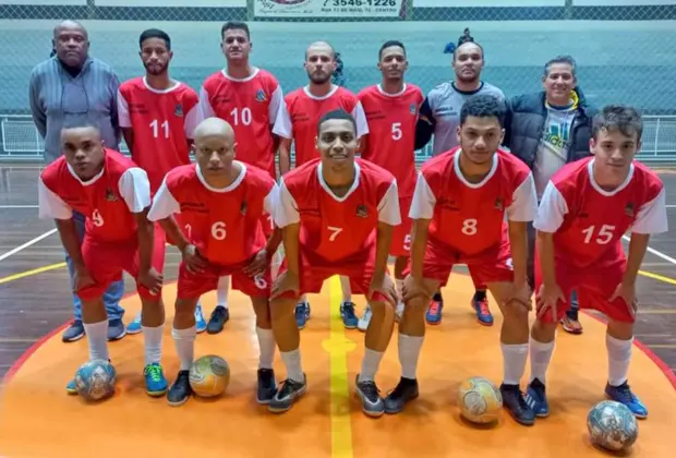 MOGI GUAÇU VENCE COM CHANCE DE CLASSIFICAÇÃO PARA A 2ª FASE DA 9ª TAÇA EPTV DE FUTSAL