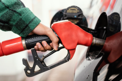 Preço da gasolina tem 9% de alta desde o início do ano e fecha abril a R$ 7,50, aponta Ticket Log