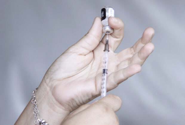 Vacinação contra a Covid-19 acontece em novos locais a partir de segunda-feira