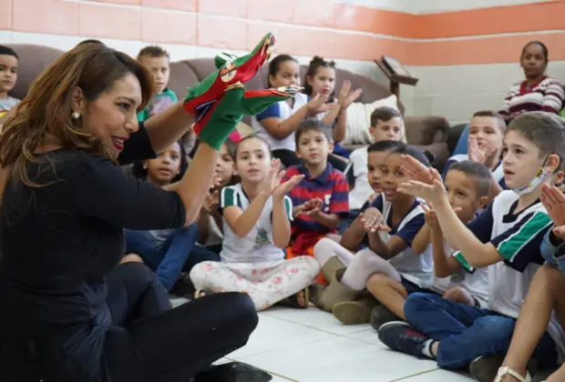 Educação adquire 46 mil livros que serão utilizados nas bibliotecas escolares