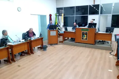 Em audiência pública, secretário apresenta execução financeira do 1º quadrimestre em Amparo
