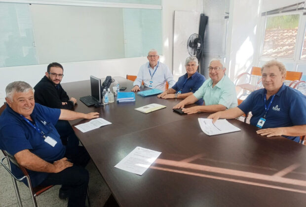 Vereador Cazotti se reúne com representantes do SAAE para tratar abastecimento do loteamento Chácara das Águas