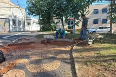 PRAÇA BARÃO DE RIO BRANCO RECEBE MELHORIAS