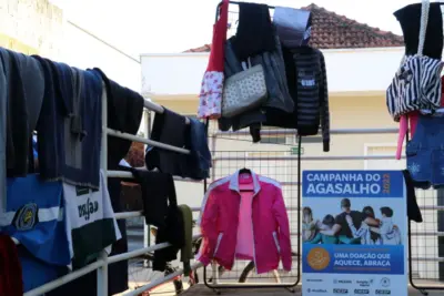 VARAL SOLIDÁRIO ACONTECE TODA QUINTA, NO FUNDO SOCIAL