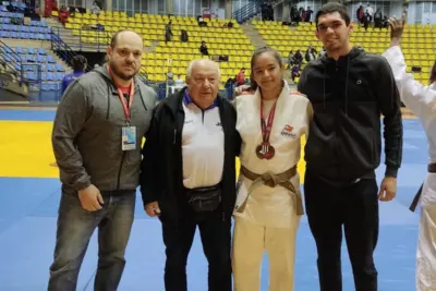 Yasmin Bertoncini conquista o bronze no Paulista Sub-21 de Judô