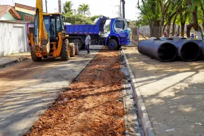 Obra antienchente é retomada por equipe da Secretaria de Obras e Mobilidade