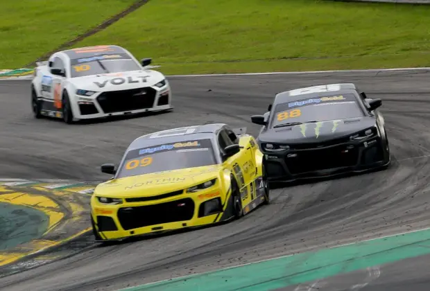 Dignity Gold GT Sprint Race – Thiago Camilo conquista a vitória da corrida final da Special Edition de Interlagos